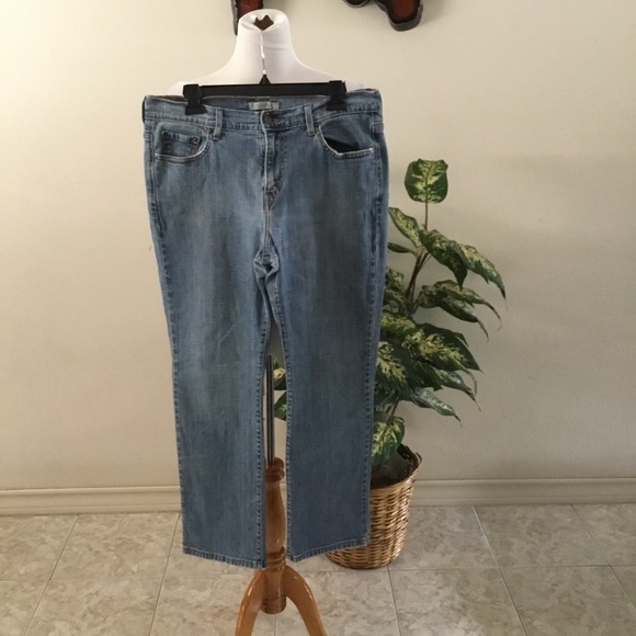 VINTAGE STRAIGHT 505 LEVI DENIM JEANS/ SIZE 12S/ LENGTH “28 - Picture 2 of 11